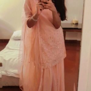 Meet your Posher, Tanaya